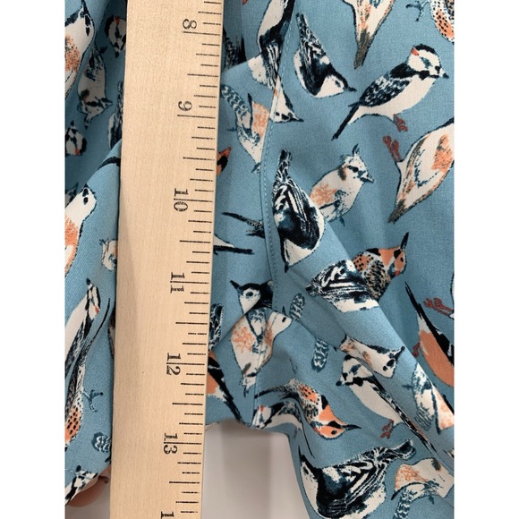 North Face Shorts Womens Large Blue Birds Hiking Running Gym FlashDry NEW - Picture 9 of 11